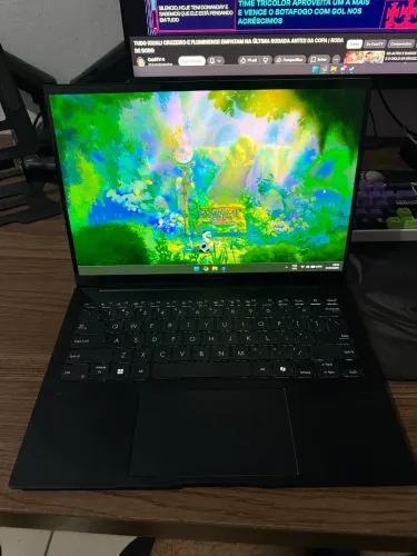 Notebook ASUS Zenbook 14 oled AMD Ryzen 8840HS 16gb ram ddr5 7500 / 512gb TOUCH