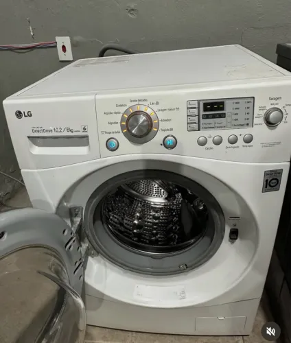 Lava e seca LG