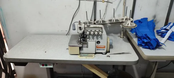 Máquina de costura interlock 