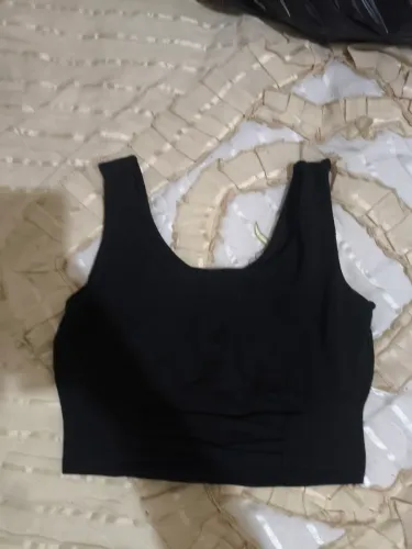 Roupas de meninas 10 e 14 anos