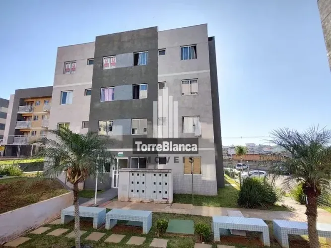Apartamento Mobiliado à Venda  2 Dormitórios, Cozinha Planejada, Sacada com Churrasqueira 