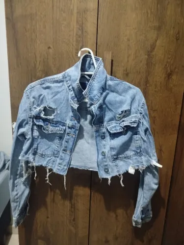 Jaqueta Jeans Cropped Destroyed Bluesteel Tam. P - Excelente Estado
