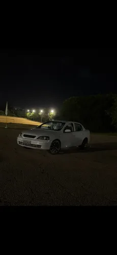 Chevrolet Astra GL 1.8 MPFI 3P 2001
