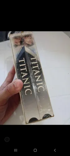 Titanic VHS
