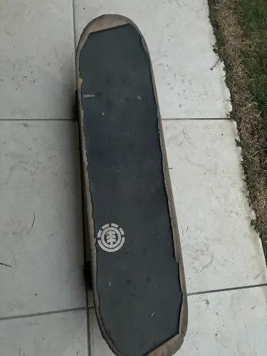 2 skates 