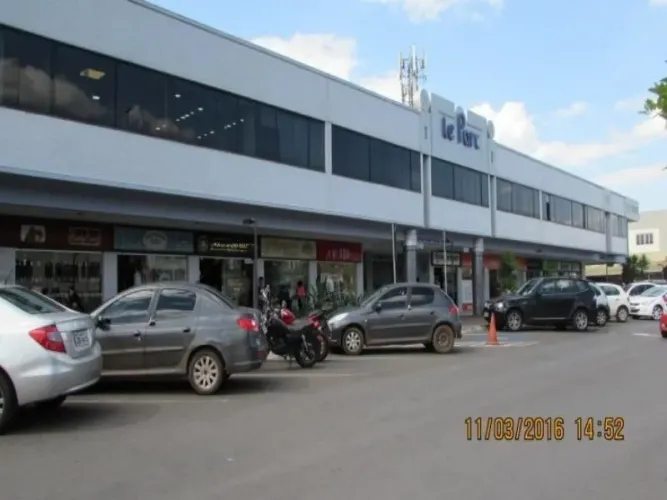 Sala comercial à venda no Edifício Le Parc, Sudoeste | 36 m² | Vista livre