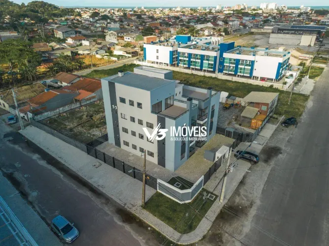 Apartamento com 2 dormitórios à venda por R$ 450.000,00 - Caiobá - Matinhos/PR
