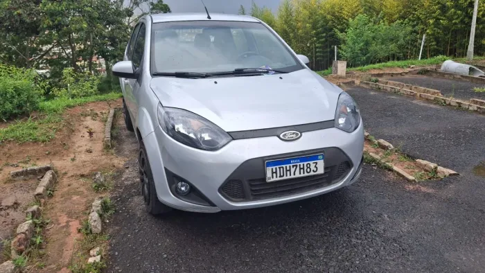 Ford Fiesta Sedan 1.0 8V Flex 4P 2012