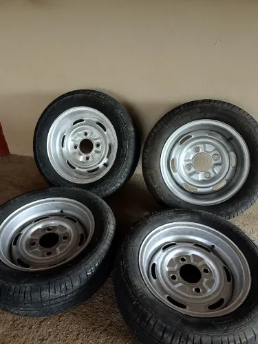 Jogo de Rodas Taludas Fusca
