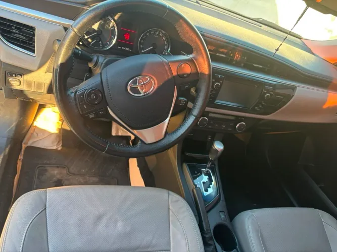Toyota Corolla XEI 2.0 Flex 16V Aut. 2016