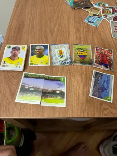 Figurinhas Copa América 2019 normais e brilhantes