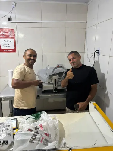 FATIADOR DE FRIOS SEMI AUTOMÁTICO 300 MM URANO 