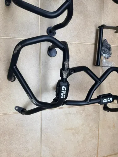 Protetor de MOTOR E CARENAGEM - GIVI kit completo para  BMW GS 1300