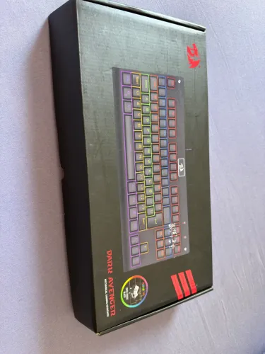 Teclado mecânico Red Dragon Avenger
