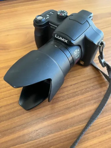 Câmera fotográfica Panasonic LUMIX FZ7