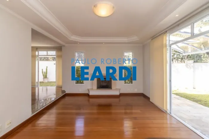 CASA EM CONDOMÍNIO - ALTO DA BOA VISTA - SP
