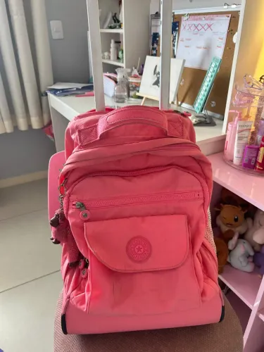 Mochila Kipling Rodinha