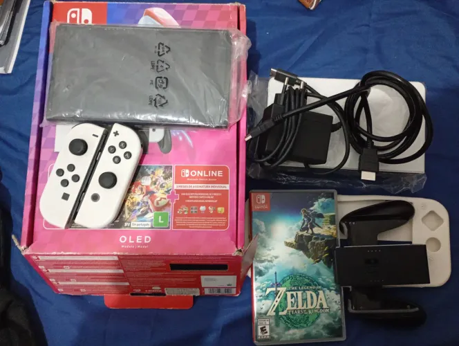 (ACEITO TROCAS) Nintendo switch OLED com vários jogos