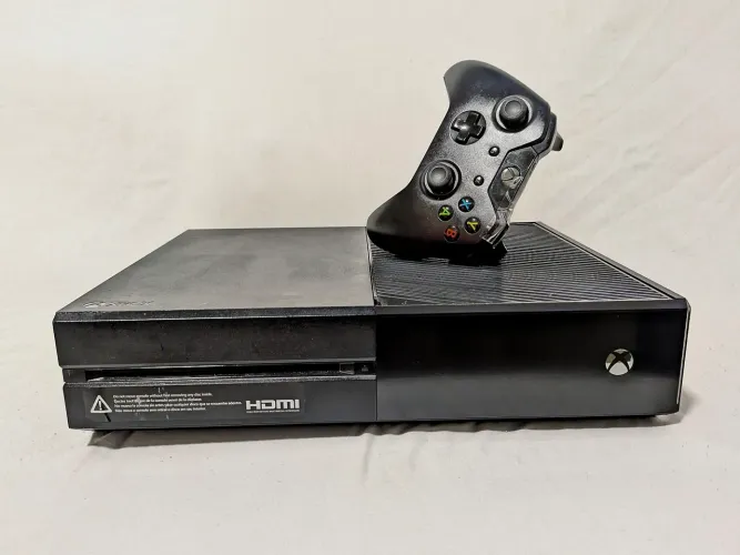 XBOX ONE VENDO 