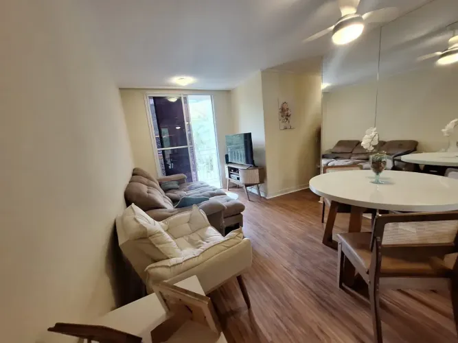 Excelente apartamento com 3 quartos, 2 Vagas marcadas, Móveis closet, cozinha e banheiro