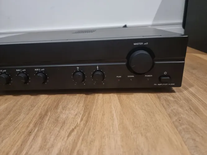Amplificador Japonês Toa TOA2240 Linha 100v 70v 