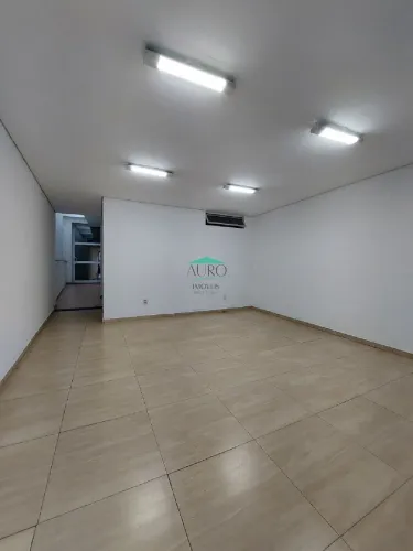 Excelente Imóvel Comercial para Locação no Centro de Mogi das Cruzes-SP: 5 Salas, 3 Banhei