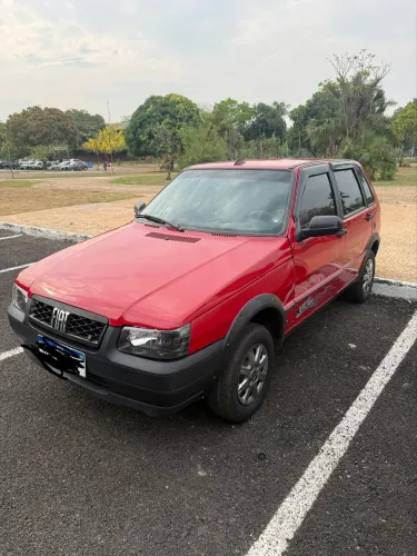 Fiat Uno Mille Celeb. WAY Econ. 1.0 F.flex 4P 2013