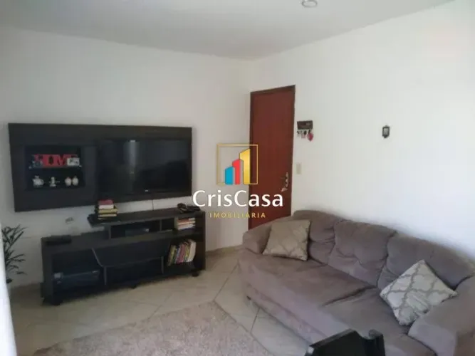 Apartamento com quintal no Enseada das Gaiovotas