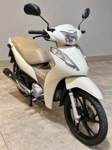 Honda Biz 125 2024 - Apenas 6.400km ? R$ 17.900