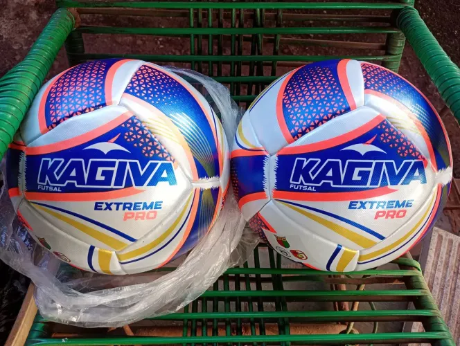 Bola de Futsal Kagiva Extreme pro Nova .