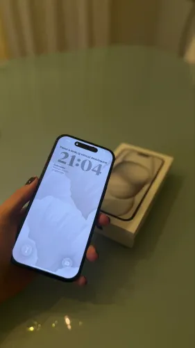 iPhone 15 128gb