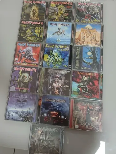 Coleção CD IRON MAIDEN