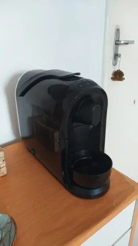Vendo cafeteira 3 corações 