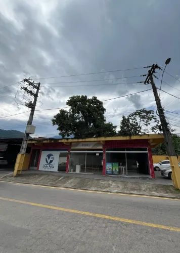 VENDO GALPÃO PRÓX CENTRO GUAPI