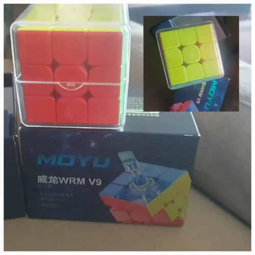 Cubo mágico magnetico 3x3  Marca moyu weilong <br>Marca moyu weilong<br>Modelo wrm v9