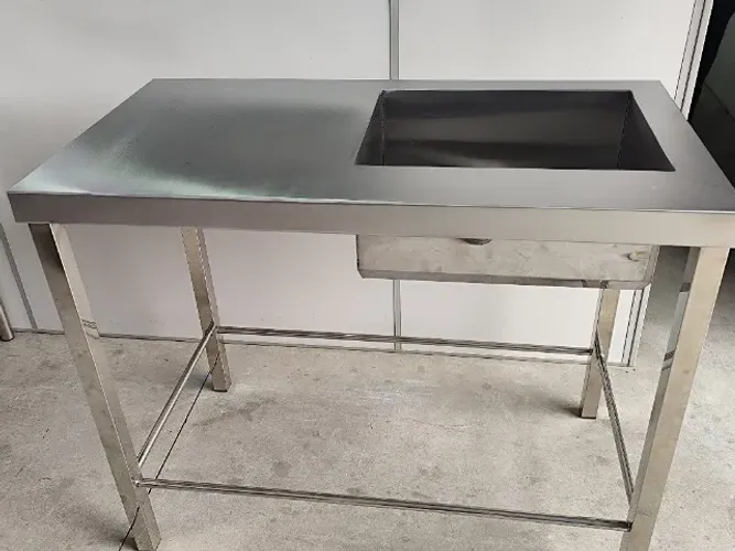 Pia Inox Reforçada 1,80x0,60x0,90m Contraventada Tampo Chapa 20