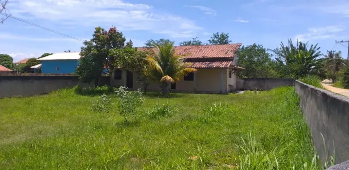 Excelente casa para venda, com excelente localização !!!