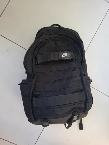 Mochila nike usada notebook