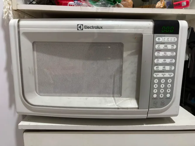 Microondas 31L Eletrolux