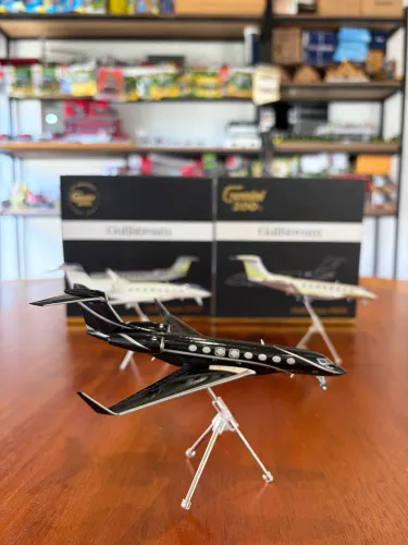 Miniatura Gulfstream G650 1/200