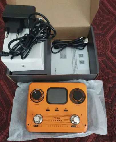 Flamma FF20 Looper e Bateria de ritmos 