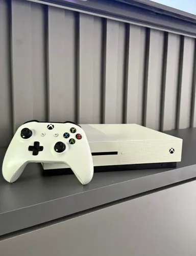 Xbox One S 1TB Novinho, Funcionando Perfeitamente