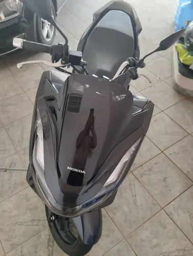 HONDA PCX 2023 160 AUTOMÁTICA