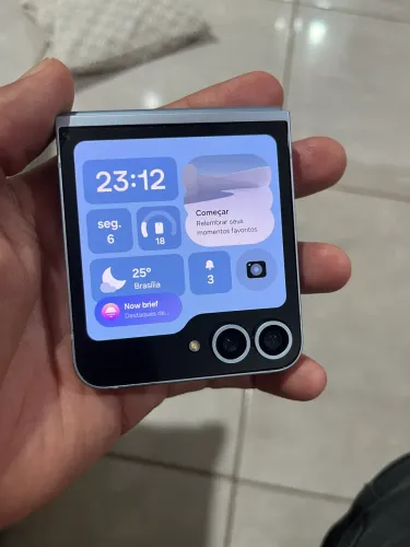ZFLIP 6 256 GB zero R$1.850 pra hj