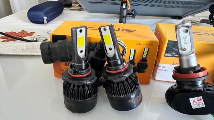 2 Kits Lâmpadas Super LED Code Tech One HB3 (9005) e P45 12V - Com Caixa