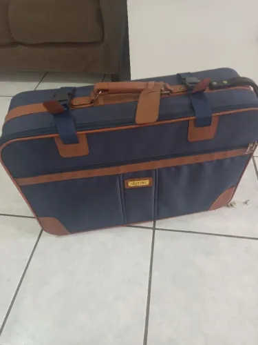 Mala de viagem com rodinha e alça, enorme