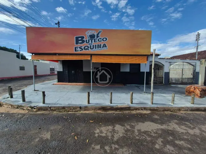 RUA COM APTIDÃO COMERCIL NA MATA DO JACINTO
