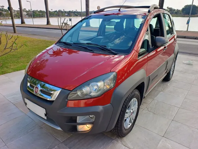 Fiat Idea Adv./ Adv.lock.dualogic 1.8 Flex 5P 2015