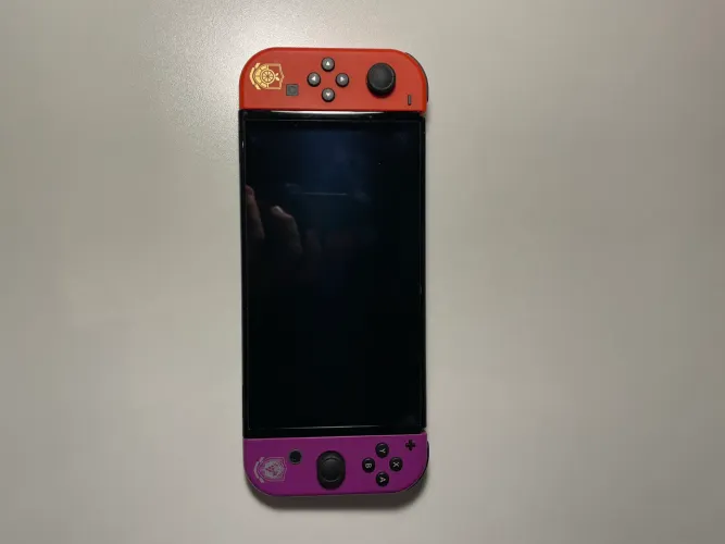 Nintendo Switch OLED Pokemon