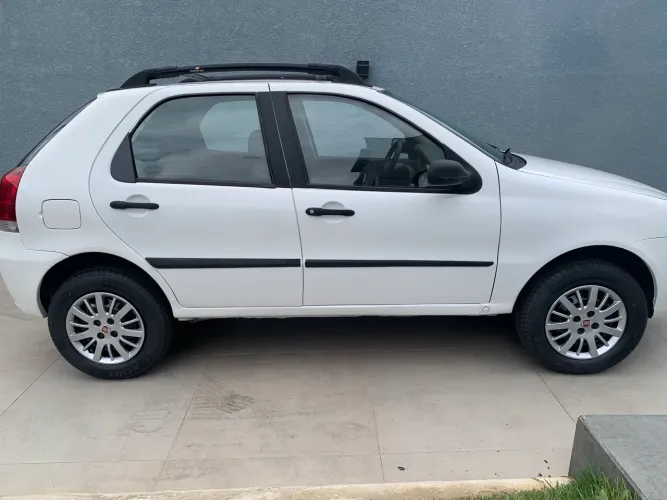 Fiat Palio 1.0 Economy Fire Flex 8V 4P 2010